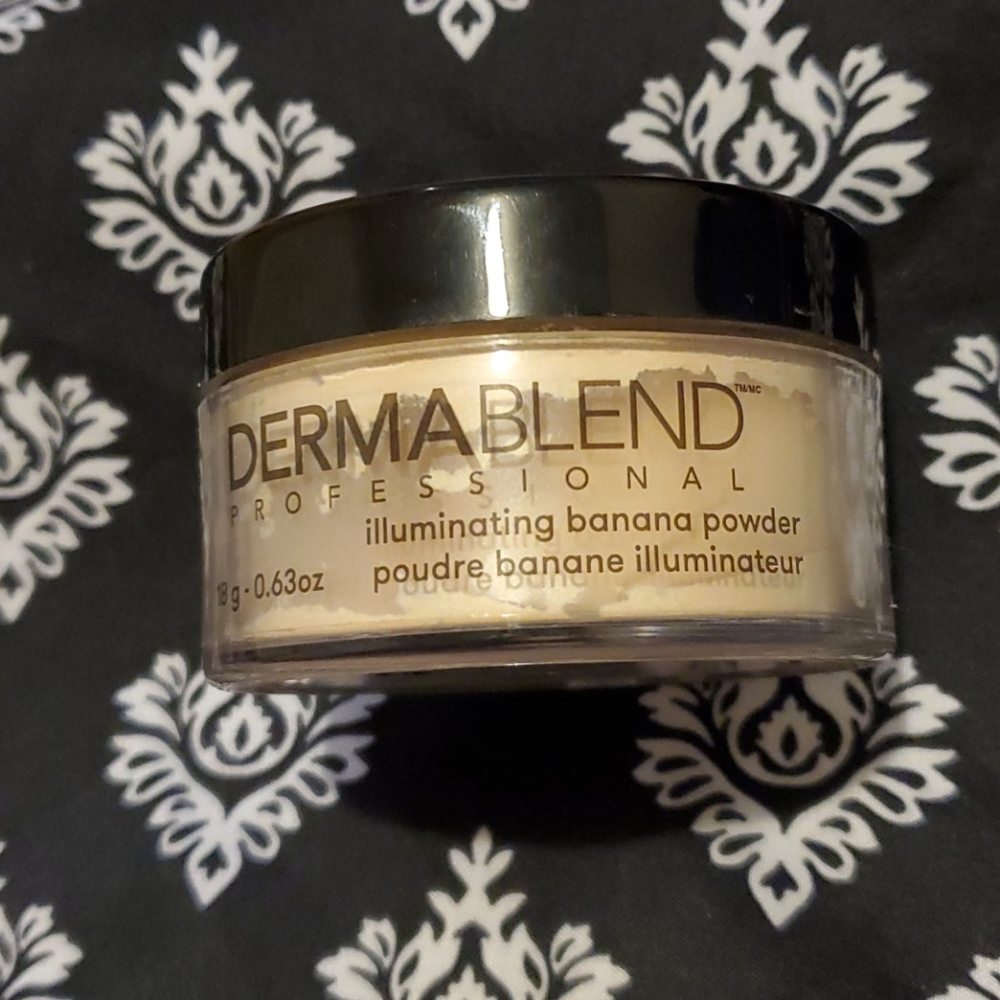Dermablend Illuminating Banana Powder